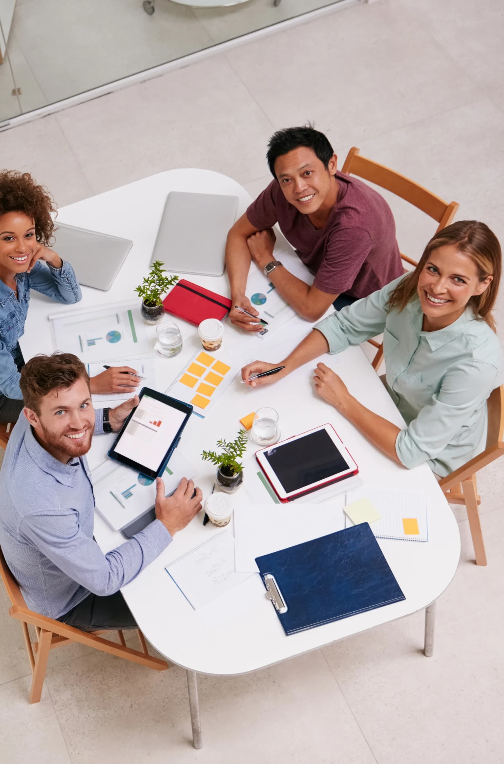 Brightcode Canvas - Employees Group